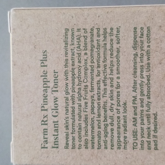 Pineapple Plus Instant Glow Toner - Picture 3 of 3